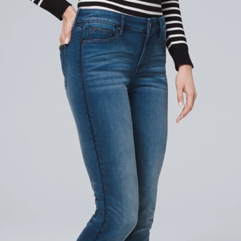 WHBM MID-RISE SKINNY ANKLE JEANS WITH LEATHER TRIM